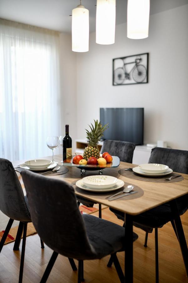 Modern Apartment For 2025' Vacation In Zadar Dış mekan fotoğraf