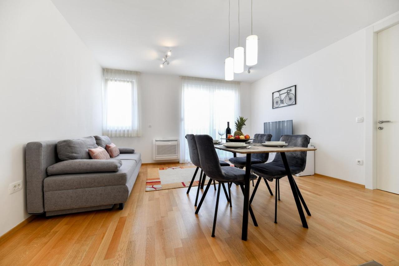 Modern Apartment For 2025' Vacation In Zadar Dış mekan fotoğraf