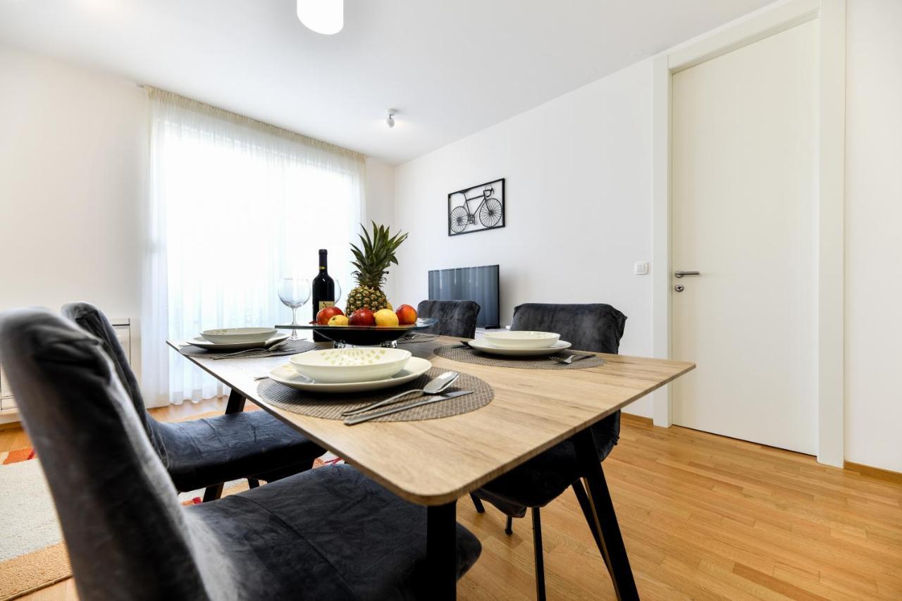 Modern Apartment For 2025' Vacation In Zadar Dış mekan fotoğraf